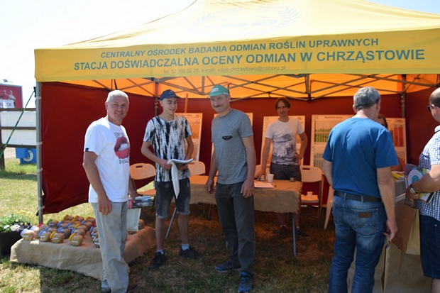 Na zdjęciu pierwszym stoisko w SDOO w Chrząstowie na II KDP
